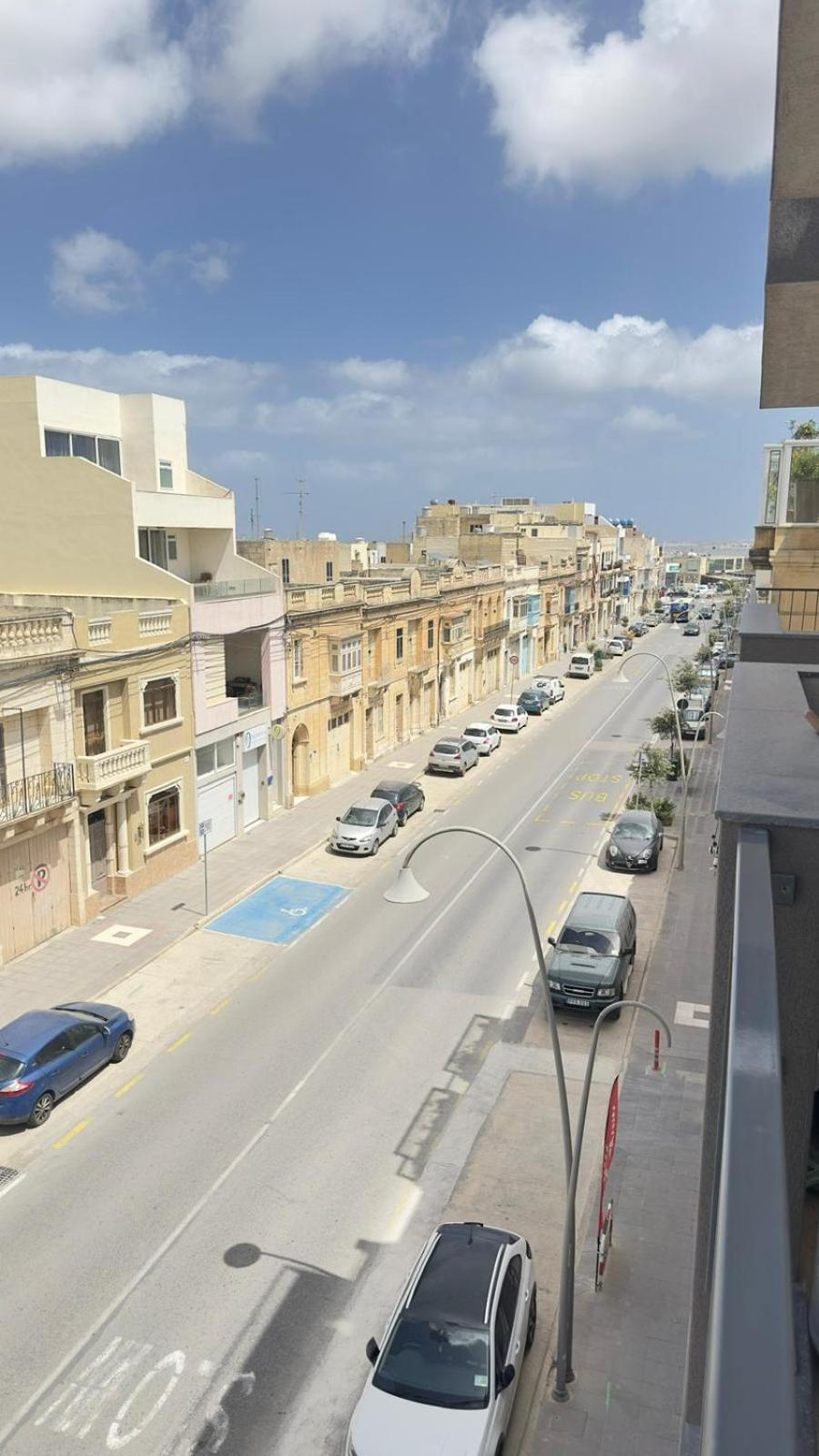 Your Elegant Home Away From Home Shared Apartment Only With Host Żebbuġ Exterior foto